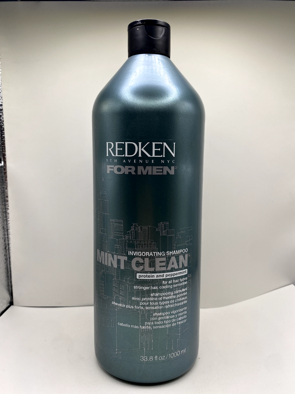 Redken For Men Mint Clean Invigorating Shampoo All Hair Types – 33.8 oz – 1L