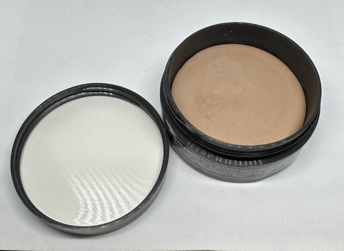 Matrix Vavoom Design Pulse Quick and Dry Matte Clay 1.7 oz