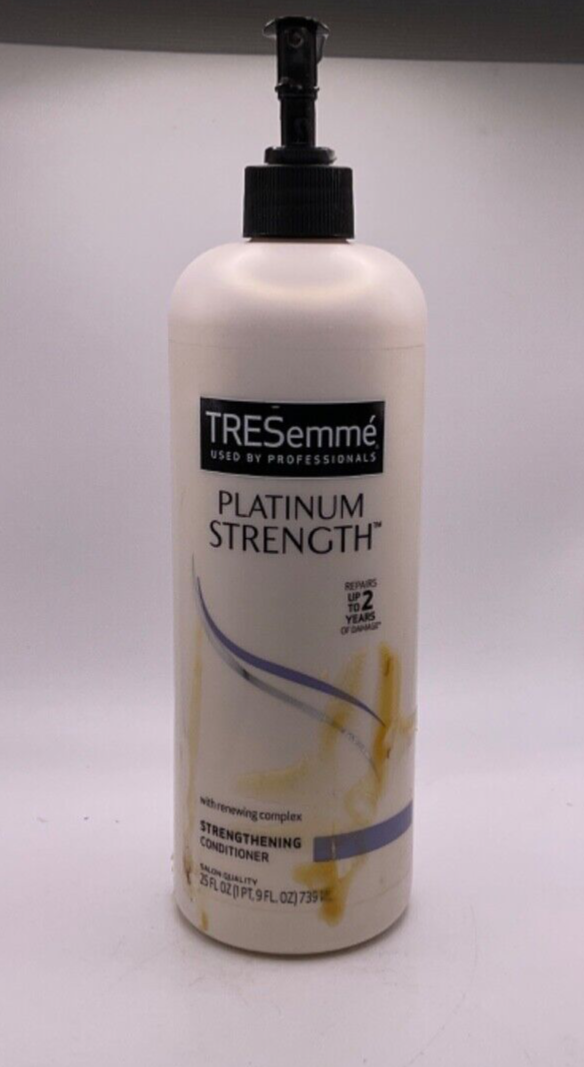 Tresemme Platinum Strength Repairs Hair Conditioner 25 OZ *DAMAGED BOTTLE