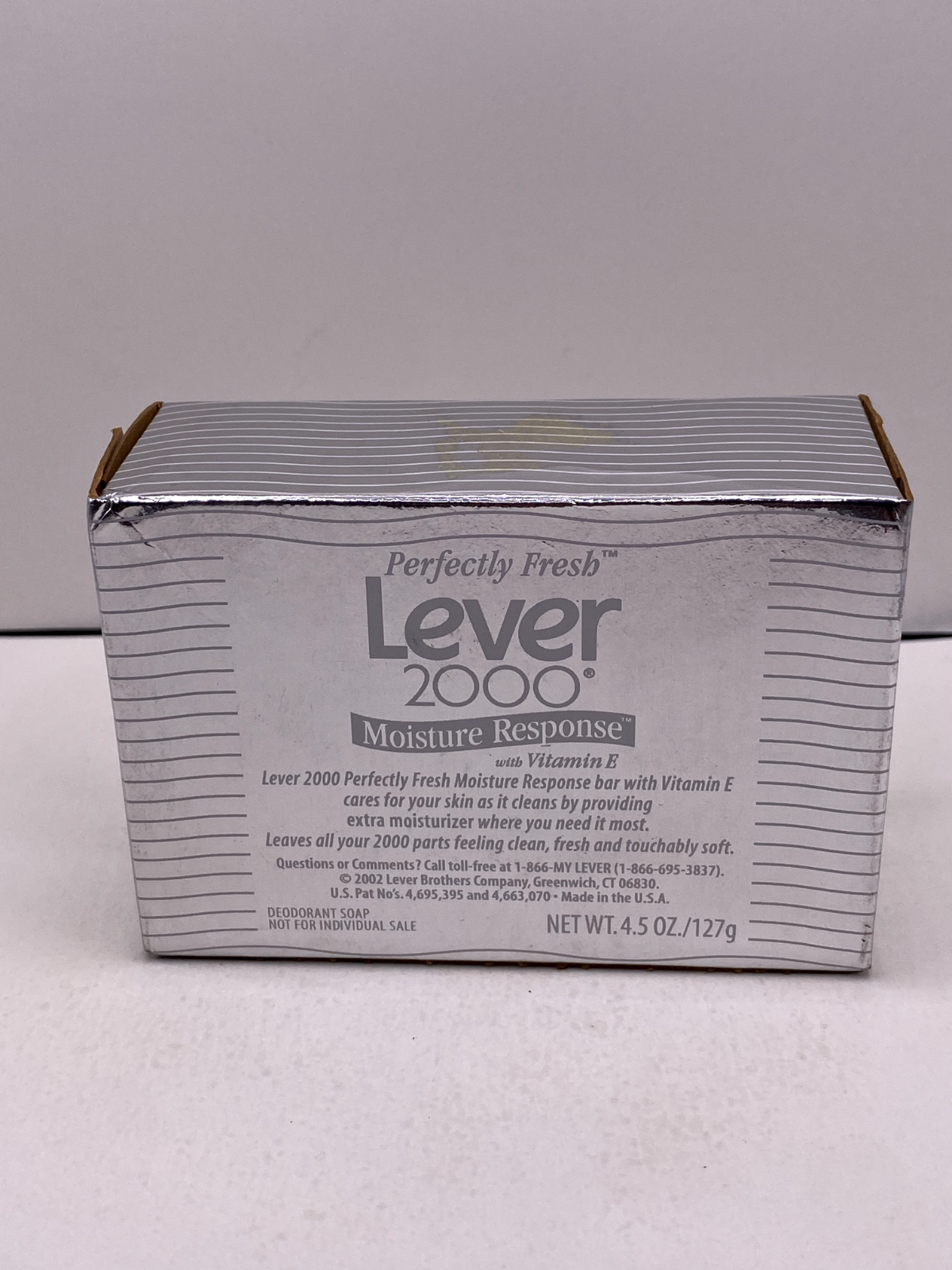 Lever 2000 Perfectly Fresh Moisturizing Response Bar Soap Vit E ~ 1 Bar VTG 2001