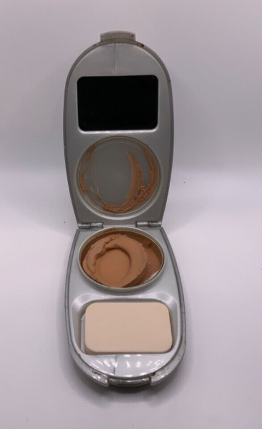 Covergirl Advanced Radiance Age-Defying Makeup 155 Soft Honey .33 oz