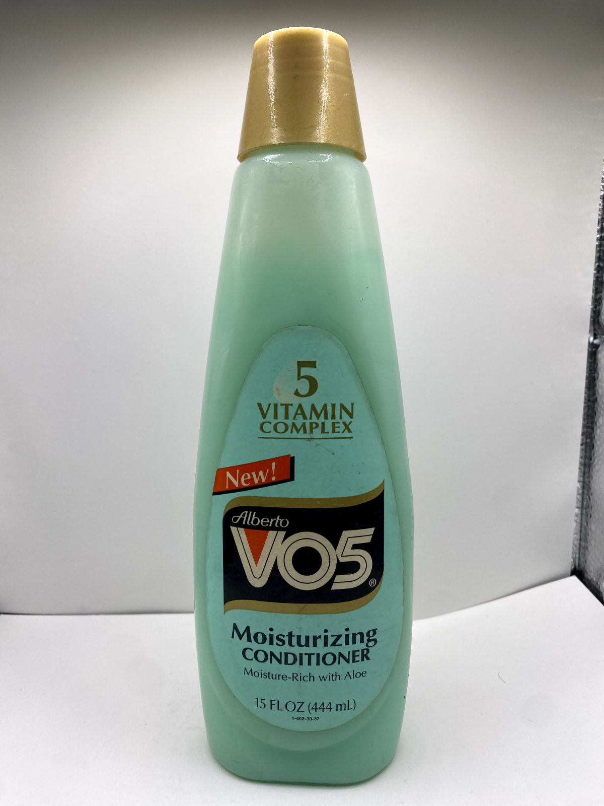 Vintage Alberto VO5 Moisturizing Aloe Conditioner 15 oz For Dry Damaged Hair