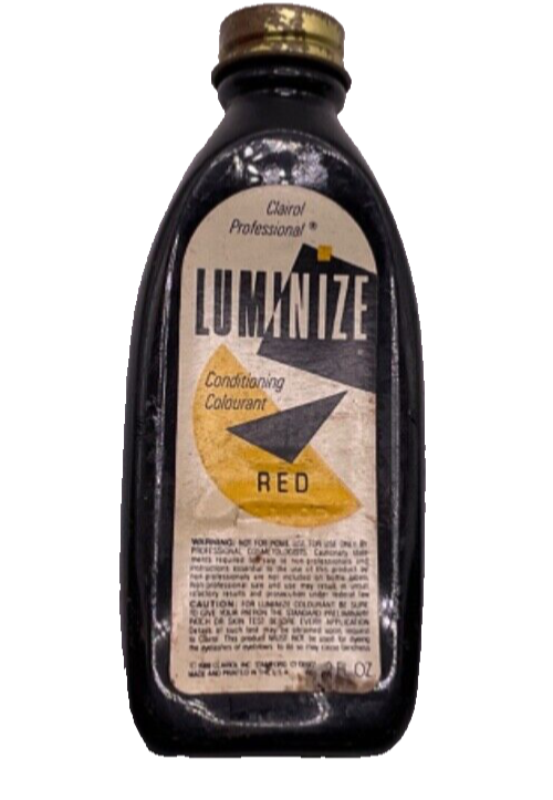 Clairol Professional Luminize Conditioning Colorant Red/2 fl oz